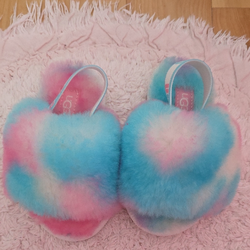 UGG Vibrant Fluffy Slippers